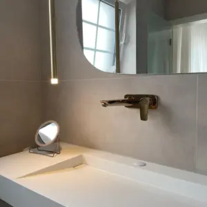 Modernes Badezimmer Waschtisch Armatur Detail Badsanierung durch WärmeFix Haustechnik Marl und Umgebung